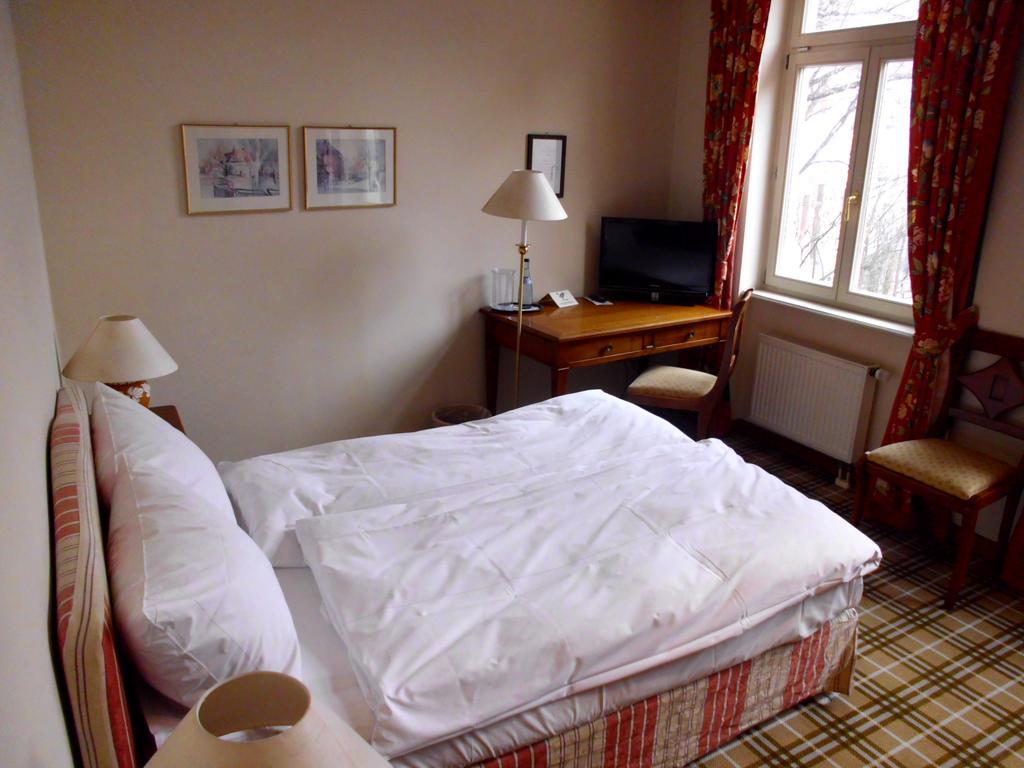 Hotel Freihof Wiesloch Ngoại thất bức ảnh
