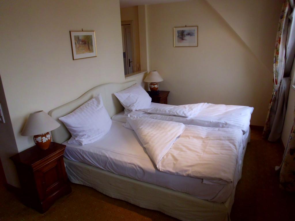 Hotel Freihof Wiesloch Ngoại thất bức ảnh